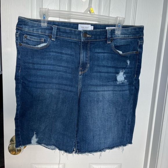 True craft Bermuda shorts - Picture 1 of 2